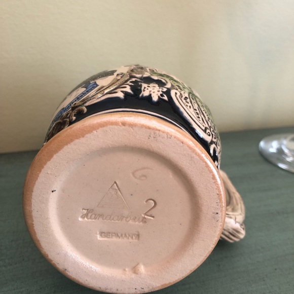 Handarbeit lidded stein made in Germany vintage - Picture 3 of 3